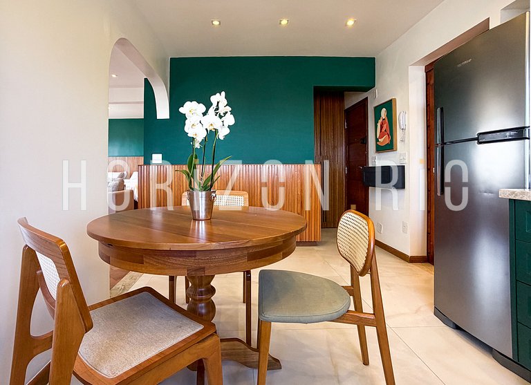 Loft Contemporâneo com 2 Suítes e Vista Panorâmica - Ipanema