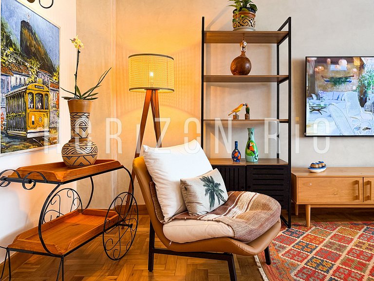 Mediterranean oasis in Copacabana, steps from Sea