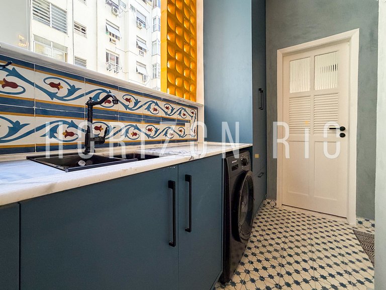 Mediterranean oasis in Copacabana, steps from Sea