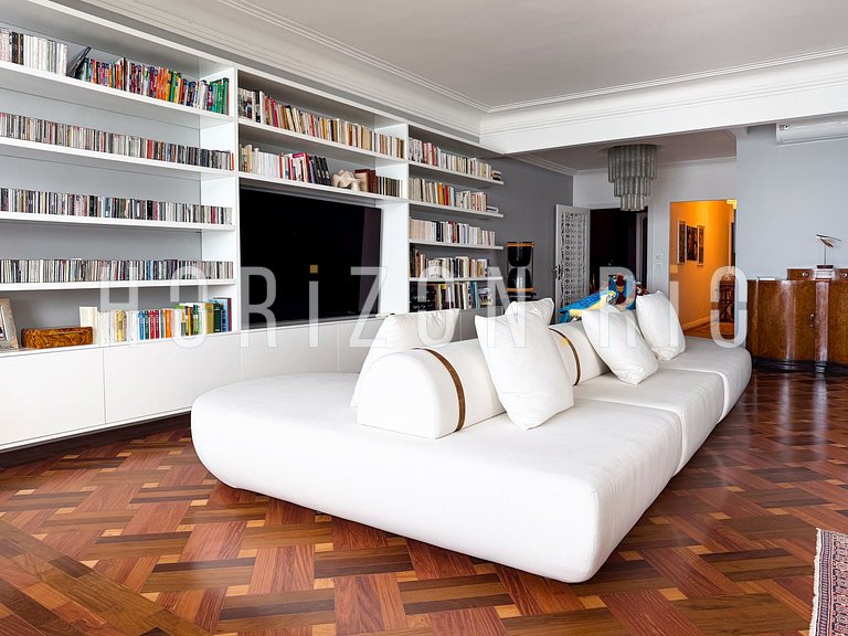 Nuits magiques à Copacabana : jacuzzi et vue mer