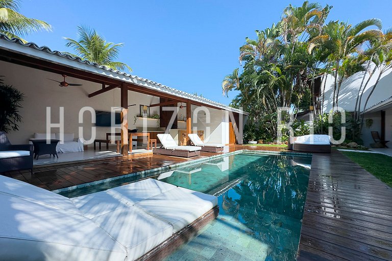 Villa à Barra da Tijuca jusqu'à 15 personnes
