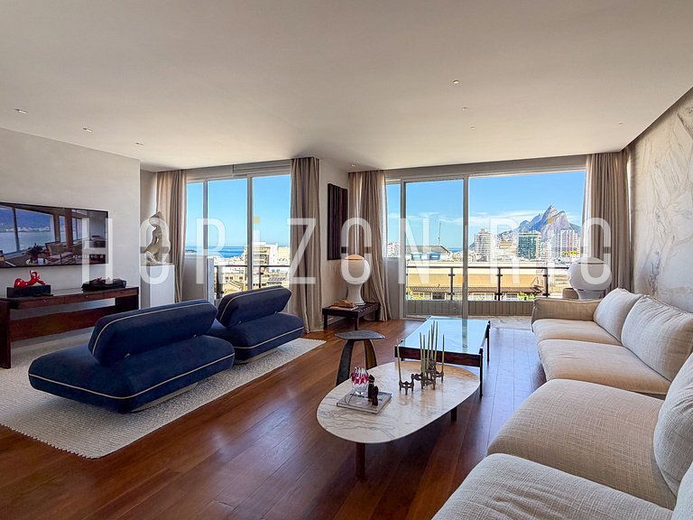 Lujo contemporáneo, 3 suites y vistas icónicas.