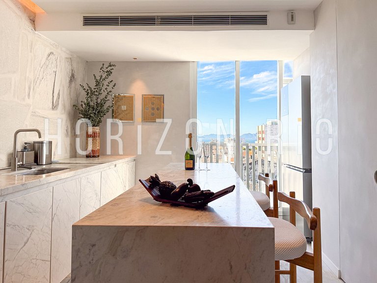 Luxo Contemporâneo 3 Suítes e Vistas Icônica