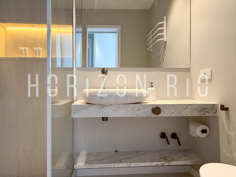 Luxo Contemporâneo 3 Suítes e Vistas Icônica