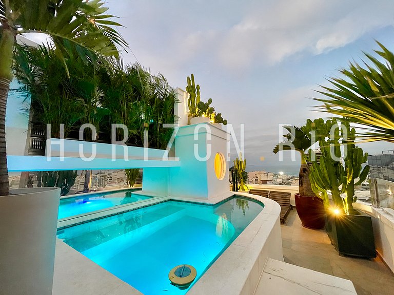 Alquila hermoso penthouse dúplex con piscina en Copacabana