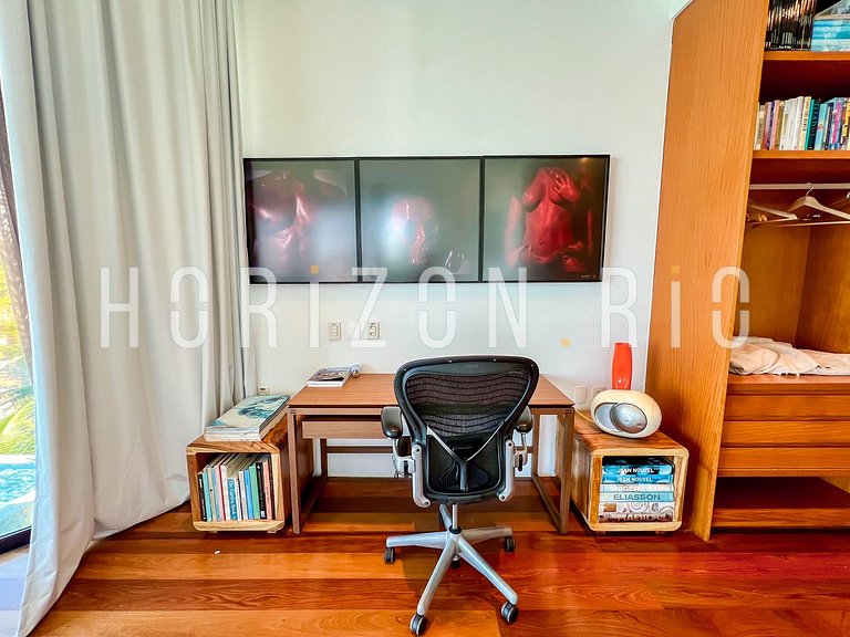 Luxuosa casa com 5 suítes em Joa, locação temporada