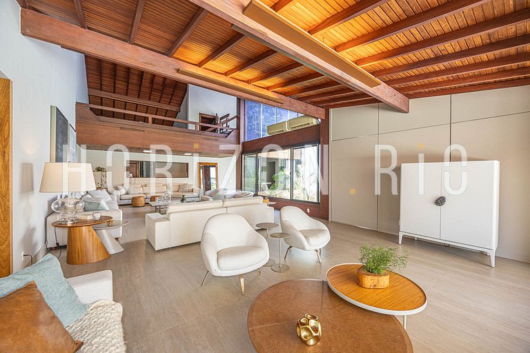 7-Suite Mansion Steps from the Beach · Pool