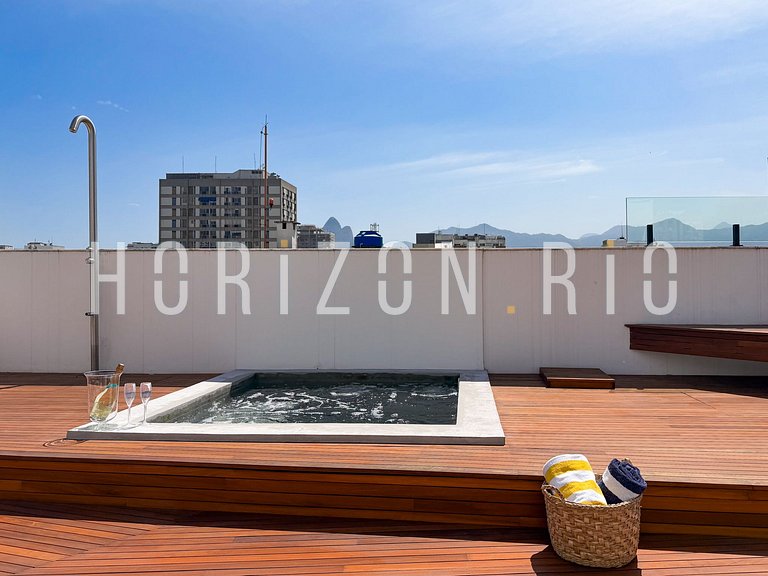 Cobertura duplex com 3 suites em Ipanema